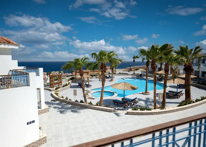 Ecotel Bay View אתר נופש