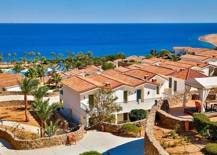 Ecotel Bay View 4*
