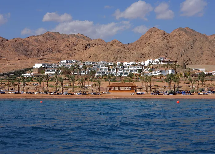 Ecotel Bay View אתר נופש 4*